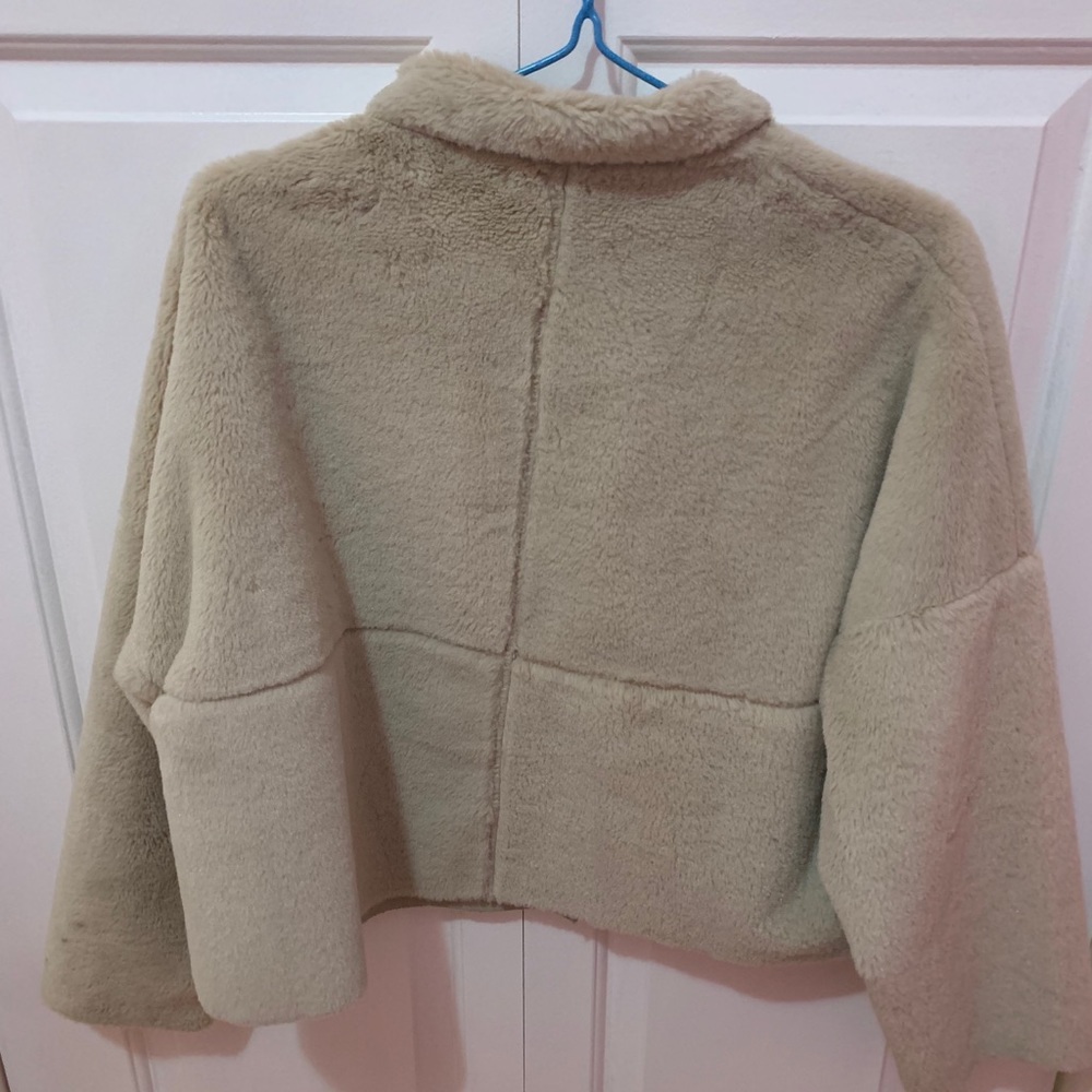 Uo Reversible Outerwear - image 4